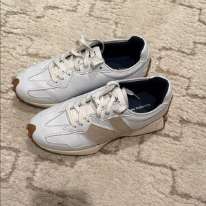 New Balance Women’s White and tan golf shoes